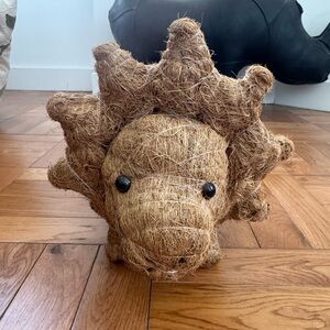 Natural Fiber Dinosaur Pot Holder Decor